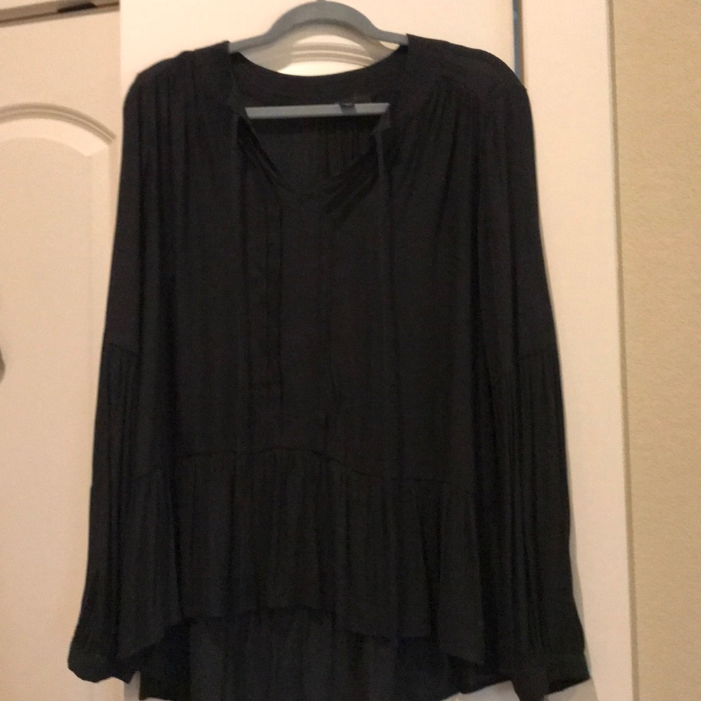 Black tunic top Gibson